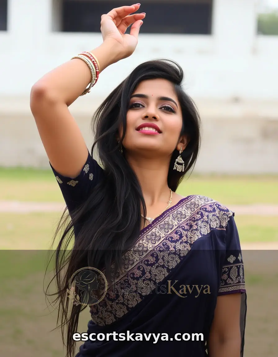 Revathi Kannan office girl in Coimbatore